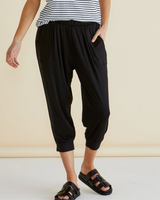 Betty Basics Tokyo 3/4 Pants Black