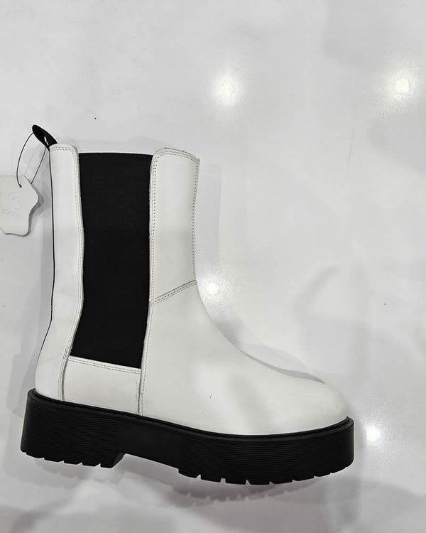 Human Shoes Dacia White Leather Chunky Sole Pull On Boots