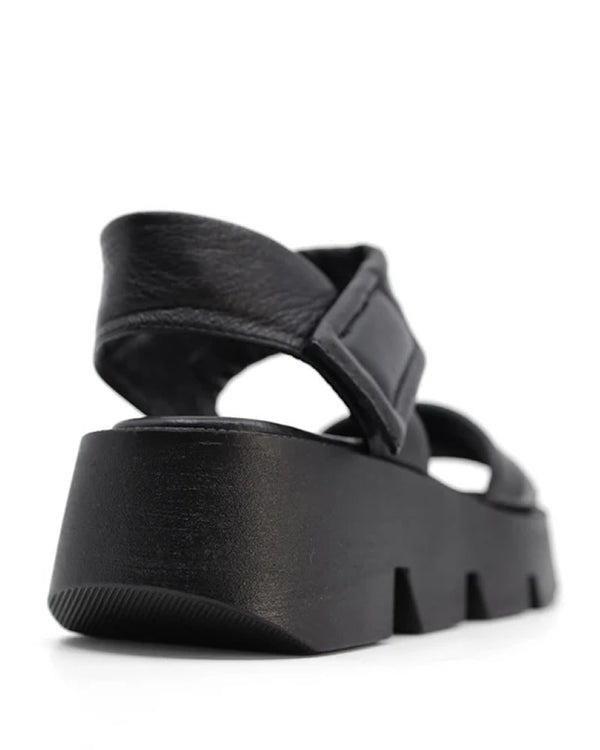  Luna Sole Novi Leather Chunky Black Sandals