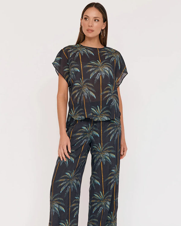  Adorne Joy Honolulu Print Top