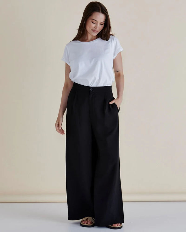  Betty Basics Zander Wide Leg Pants