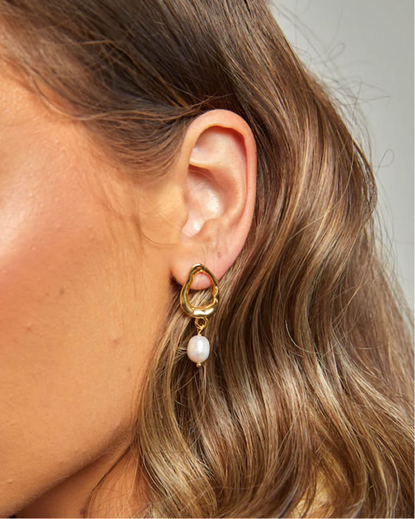  Izoa Forbidden Earrings Gold. Silver or Rose Gold with Freshwater Pearls