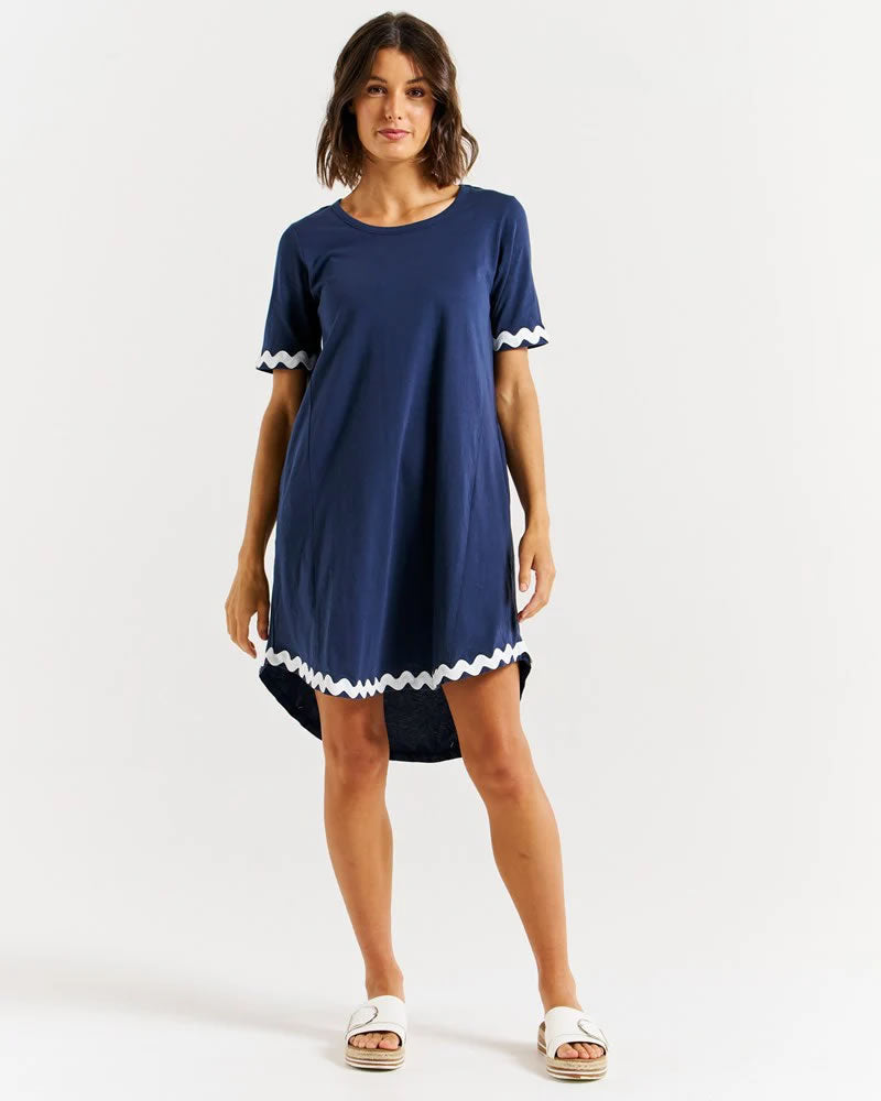 Betty Basics Nyree T-Shirt Dress