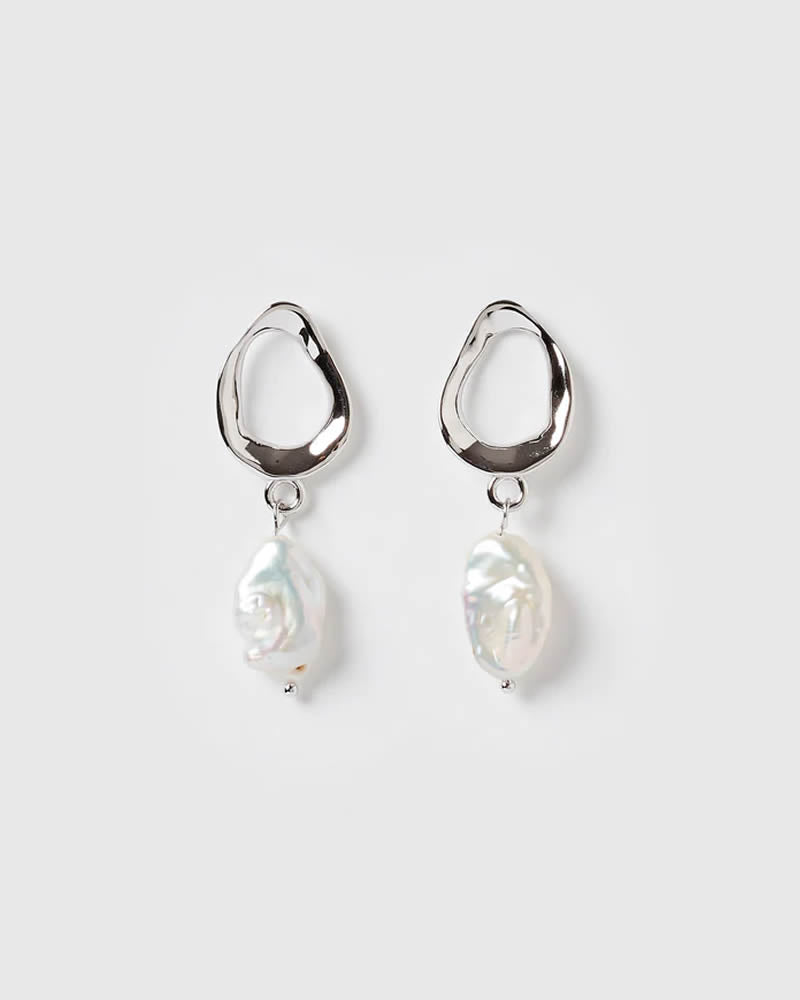 Izoa Forbidden Earrings Gold. Silver or Rose Gold with Freshwater Pearls