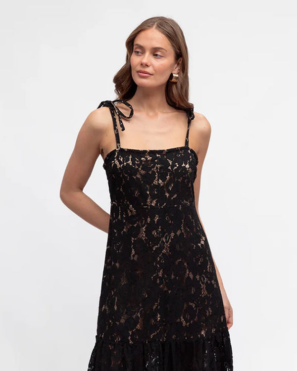  Ebby + I Sunna Lace Maxi Dress