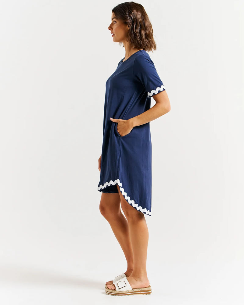 Betty Basics Nyree T-Shirt Dress