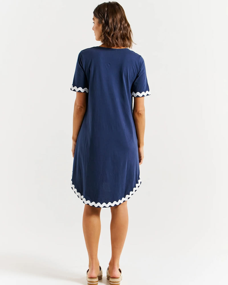 Betty Basics Nyree T-Shirt Dress