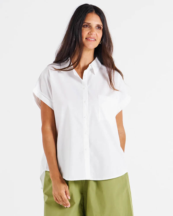  Betty Basics Mara Short Sleeve Shirt