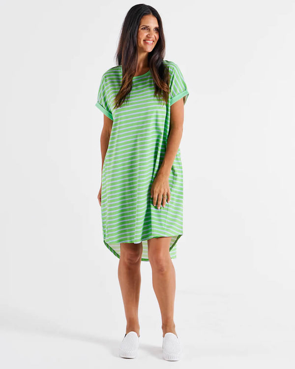  Betty Basics Maxine Tee Shirt Dress